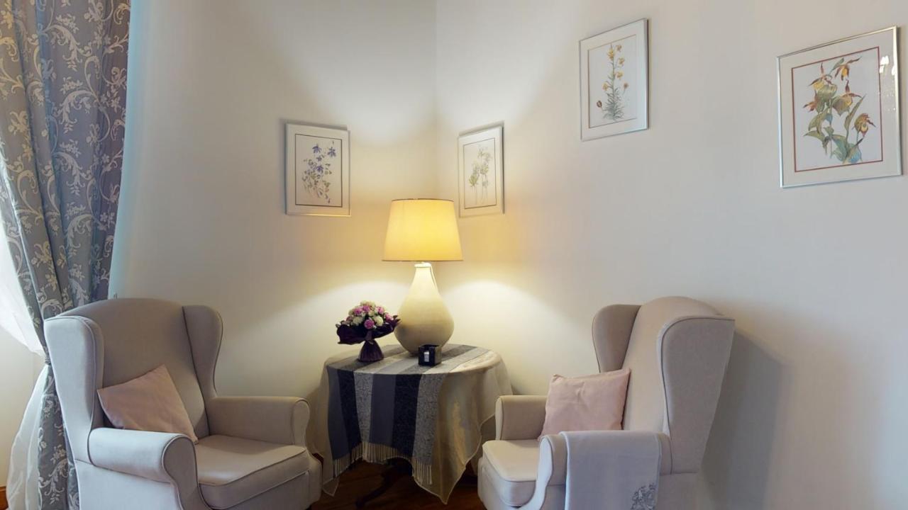 Chateau Porthos Tranquillite Des Pyrenees Lanne-en-Baretous ภายนอก รูปภาพ