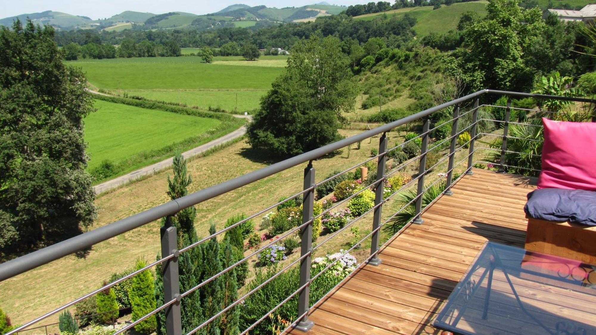 Chateau Porthos Tranquillite Des Pyrenees Lanne-en-Baretous ภายนอก รูปภาพ